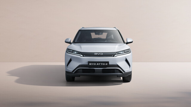 15、ATTO2_LHD_White_Exterior_Front_download_JPG 3000px.jpg